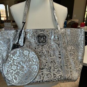 Sharif Leather Silver Metallic Bag Brand New
